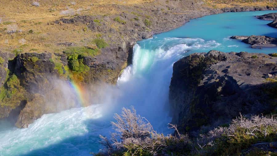 From El Calafate: Torres del Paine Full Day Tour - Optional attractions and route details to clarify