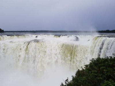 From Foz do Iguaçu: Iguazú Falls Boat Ride Argentina