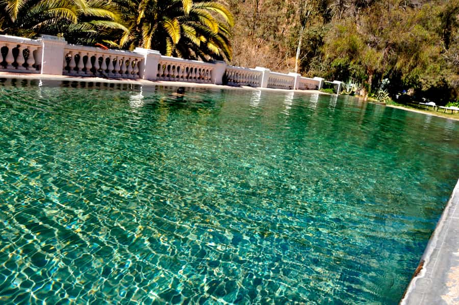 From Mendoza: Premium Spa Day at the Cacheuta Hot Springs - Arriving at Termas de Cacheuta