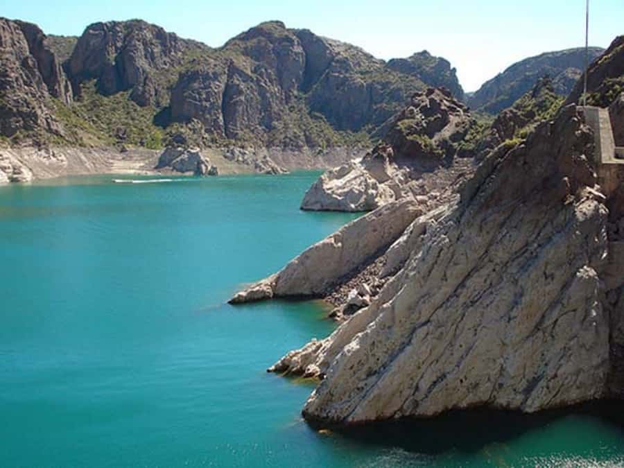 From Mendoza: San Rafael Sightseeing and Atuel Canyon Tour - San Rafael, an oasis city with a short visit