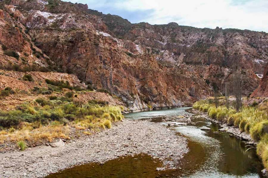 From Mendoza: San Rafael Sightseeing and Atuel Canyon Tour - Who should choose this San Rafael outing?