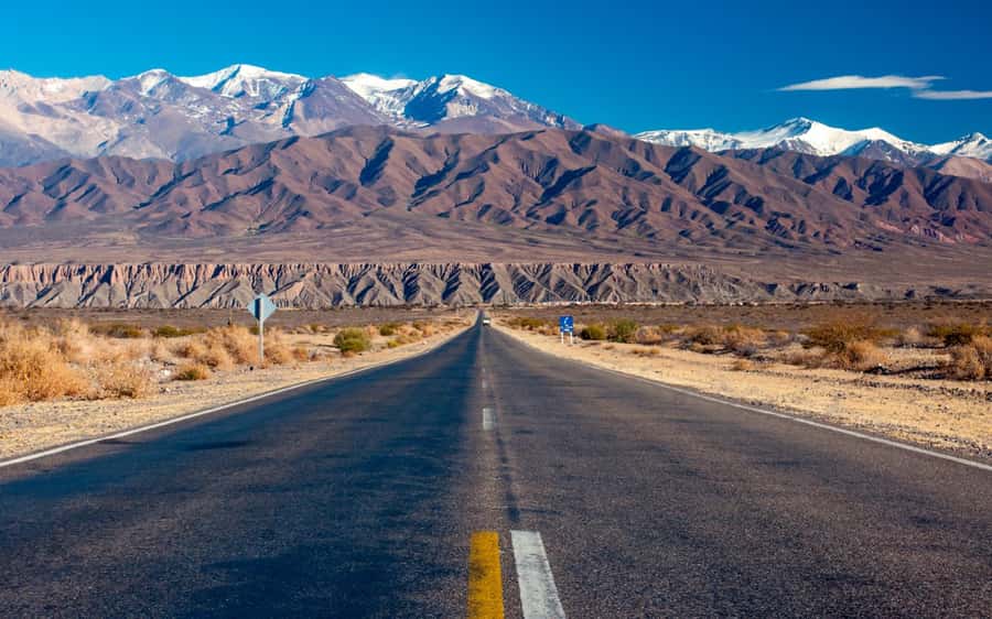 From Salta: Cachi and Los Cardones National Park Tour - Escoipe Gorge and the climb toward Cuesta del Obispo