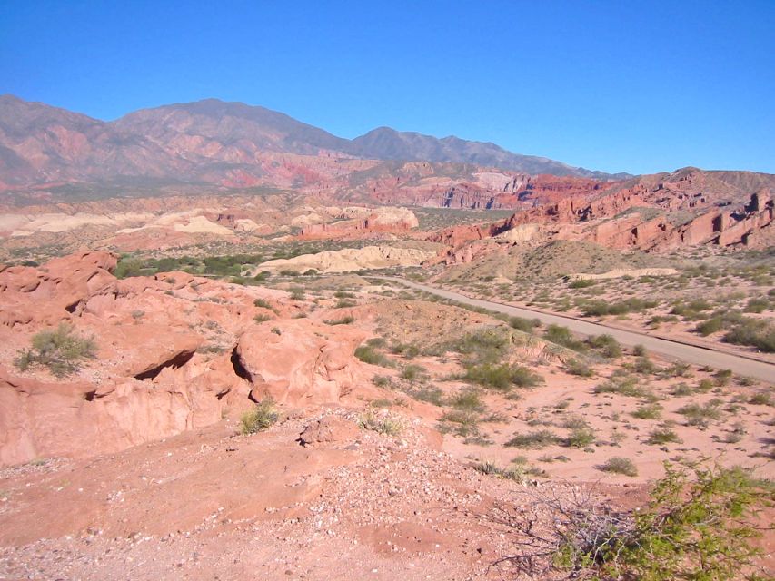 From Salta: Cafayate and Hornocal 2-Day Tour with Transfer - Forty-five minutes at the Hill of Fourteen Colors