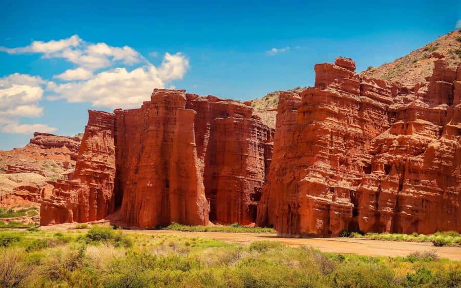 From Salta:Cafayate and the imposing Quebrada de las Conchas - Entering Quebrada de las Conchas