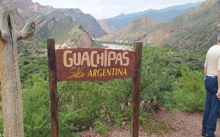 From Salta:Cafayate and the imposing Quebrada de las Conchas - The first two hours from Salta