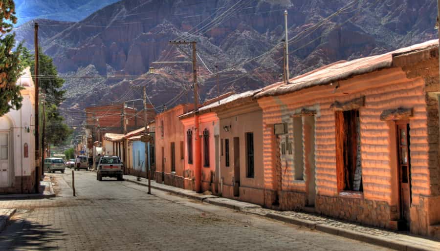 From Tucumán: Tafí del Valle, Quilmes Ruins and Cafayate - Cafayate, vineyards, and the final choice