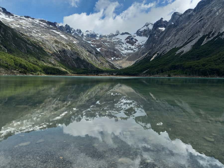 From Ushuaia: Tierra del Fuego Emerald Lagoon Trekking Tour - What the guides add to a simple hike