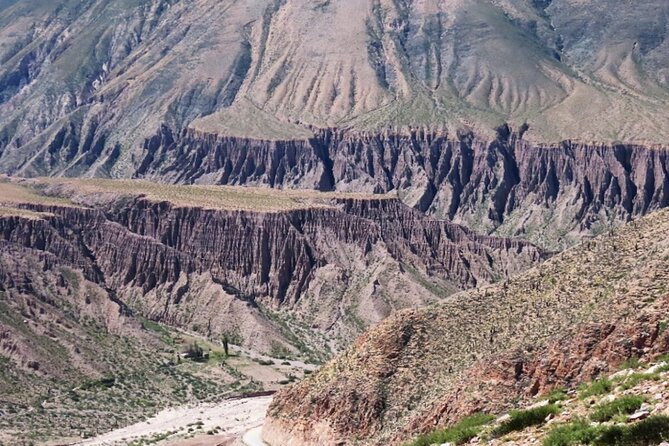 Full-Day Tour to Salinas Grandes and Purmamarca From Salta - The long return through the Quebrada