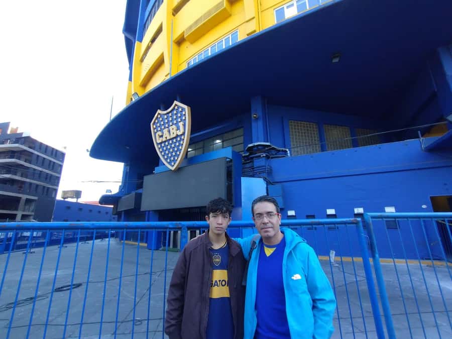 Guided tour Boca Juniors Museum & Stadium + Caminito - Why Boca Juniors begins at La Bombonera