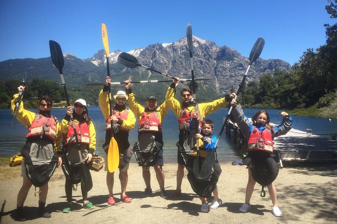 Half a day of kayaking on Lake Moreno in private service - A private pace for families and friends