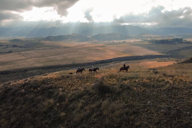 Horseback riding and barbecue in a private ranch - La Carrera, Mendoza - Mountain views without a crowded trail