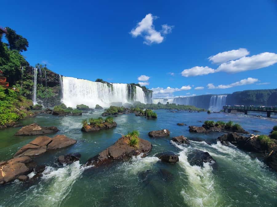 Iguazu Falls: Brazil & Argentina in One Day (Private) - Key Points at a Glance