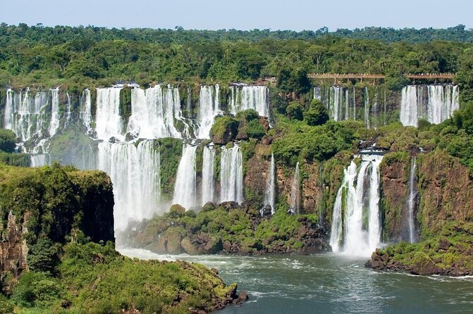 Iguazu Falls: Visit to Argentinian and Brazilian Side in two days - Crossing the Argentina-Brazil border