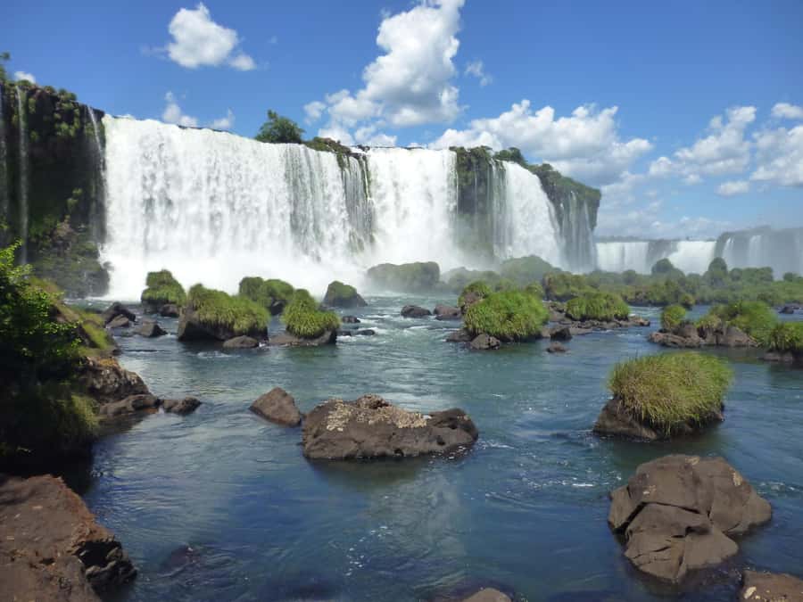 Iguazu in 2 Days: Argentina & Brazil Sides of Iguazu Falls - The Brazilian side: the best wide-angle view