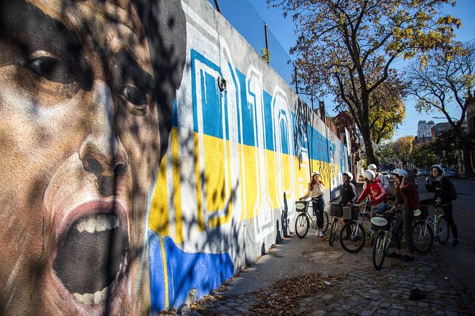 La Boca and City Center Bike Tour - Plaza de Mayo and Casa Rosada close the ride