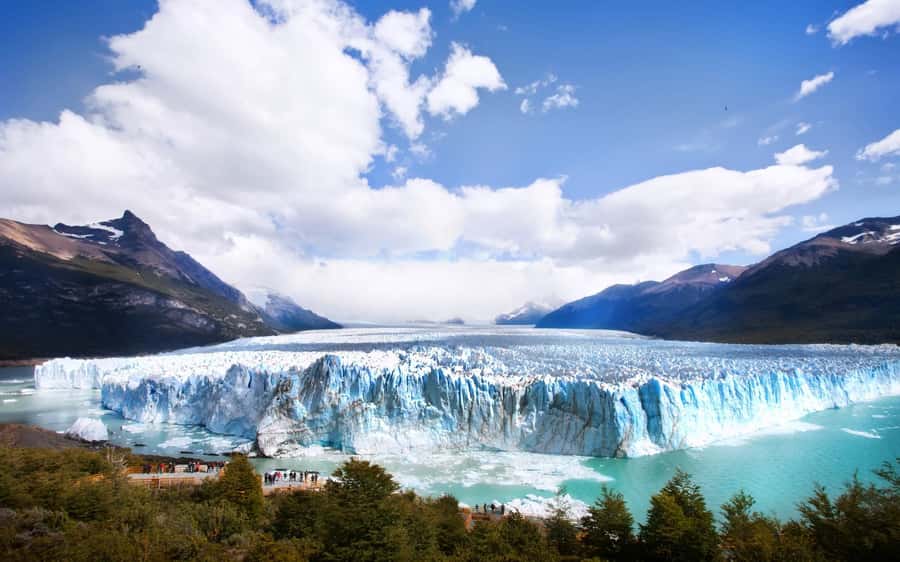 Los Glaciares National Park and Perito Moreno Glacier Tour - Is the tour good value?