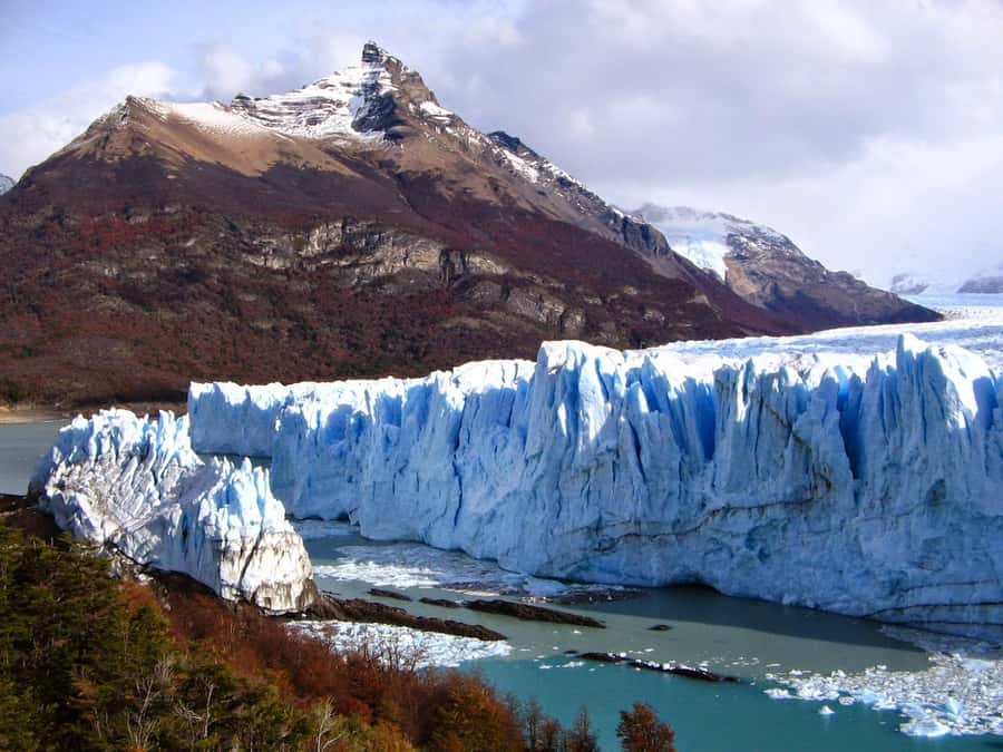 Los Glaciares National Park and Perito Moreno Glacier Tour - What the guide and transport add