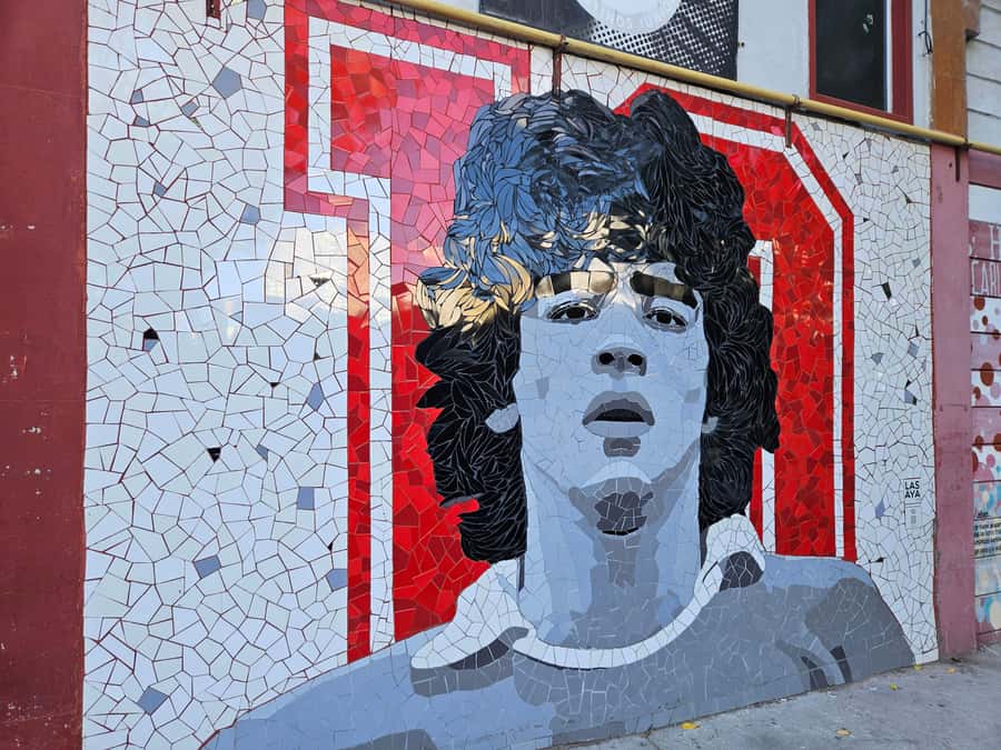 Maradona Tour: Murals, Chapel, Stadium, Museum, Casa D10S - A private vehicle changes the pace