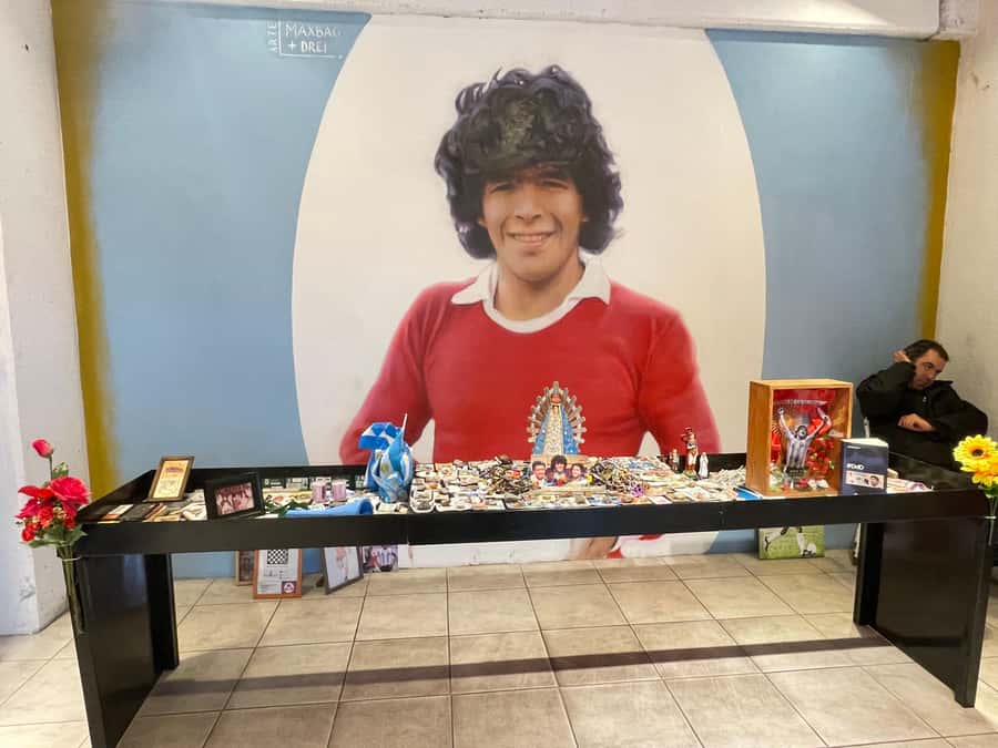 Maradona Tour: Murals, Chapel, Stadium, Museum, Casa D10S - Who will enjoy this day most