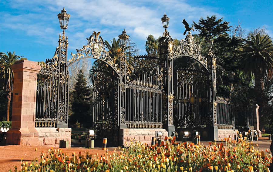 Mendoza: City tour with visit to General San Martin Park - Timing, pickup, and the best fit