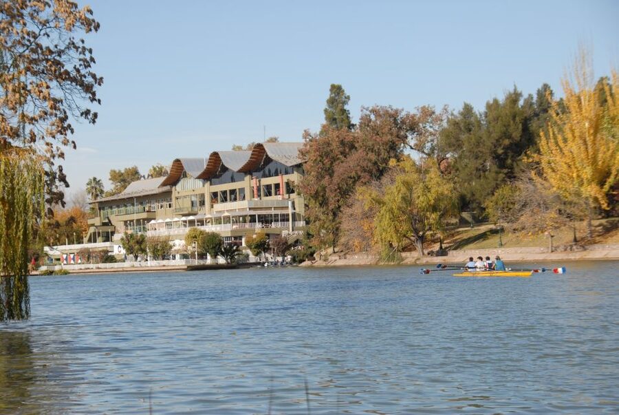 Mendoza: Half-Day Sightseeing City Tour - Climbing Cerro de la Gloria