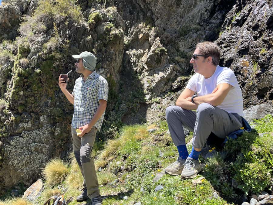 Mendoza: Hiking, Meditation & Yoga in the Andes with Lunch - A mindful walk instead of a standard trail march