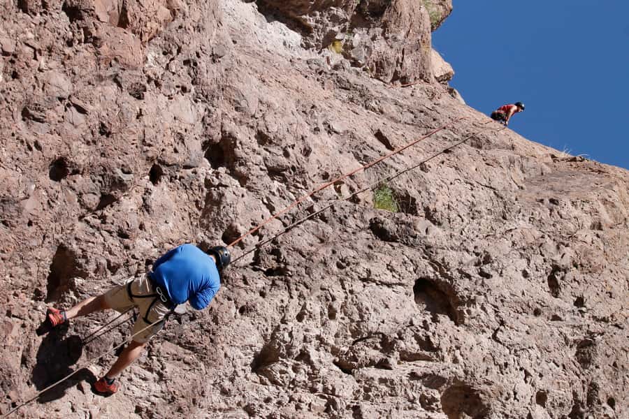Mendoza: Trekking, Abseiling and Zipline - The main practical problem: uneven timing