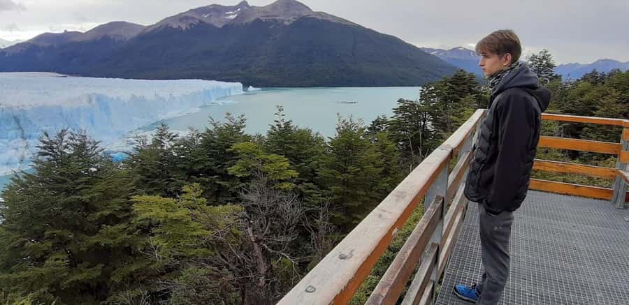 Moreno Glacier: Tour from El Calafate with tour guide, walkways, and boat ride - Five hours around Perito Moreno’s walkways
