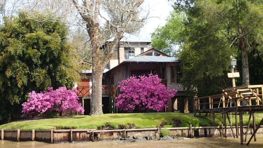 Navigation in Delta of Tigre - Exclusive semi private tour - Two hours among rivers, homes, and greenery