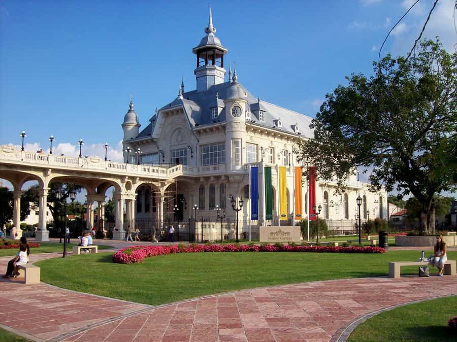 Private Day Trip to Tigre Delta from Buenos Aires - Booking details that affect your decision