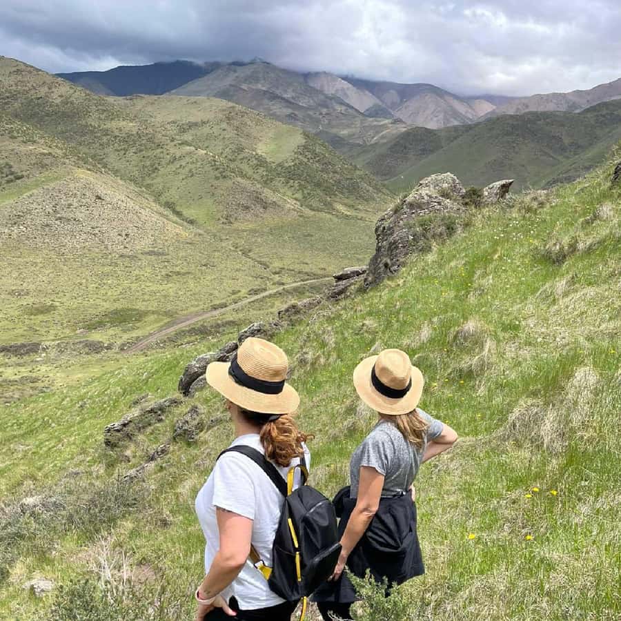 Private Experience: Horseback Riding and BBQ in the Mountain - Estancia La Carrera - Reaching Estancia El Pico Palma from Mendoza