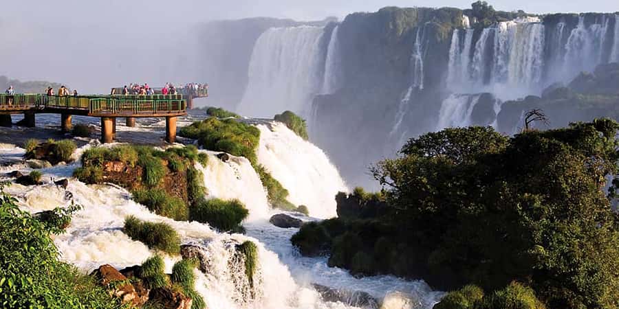 Puerto Iguazu: Iguaza Falls Brazilian Side & Bird Park Tour - Key points to know before booking