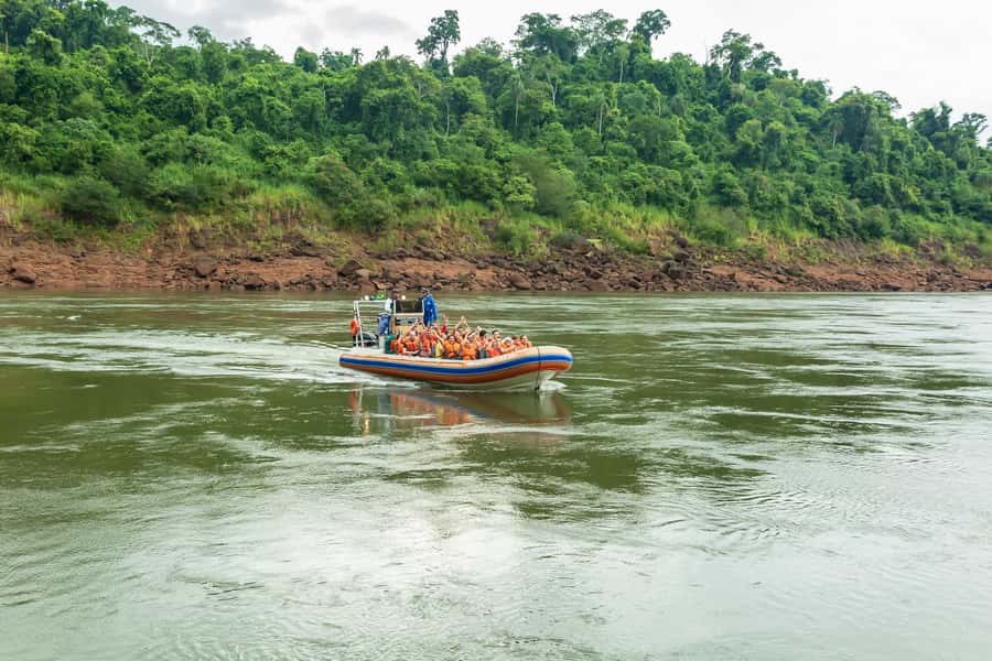 Puerto Iguazu: Iguazu Falls Boat Tour and Gran Aventura - Practical preparation for a smoother day