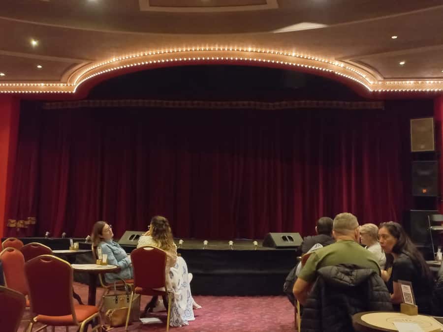 Puerto Iguazú: Madero Tango Show with Optional Dinner - What the Madero Tango evening is really about