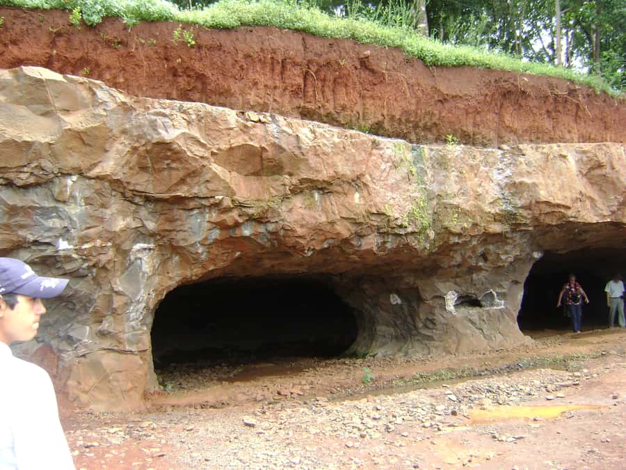 Puerto Iguazu: San Ignacio Mission and Wanda Mines Tour - Who should book this outing?