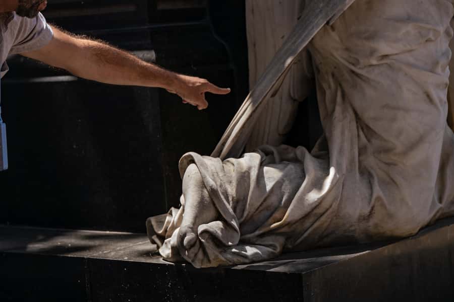 Recoleta Cemetery - Small Group Tour of History & Secrets - The stories that give the stonework a human voice