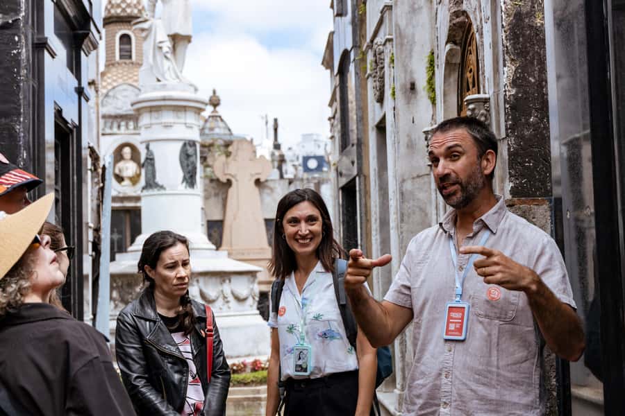Recoleta Cemetery - Small Group Tour of History & Secrets - Is $49 plus admission a fair value?