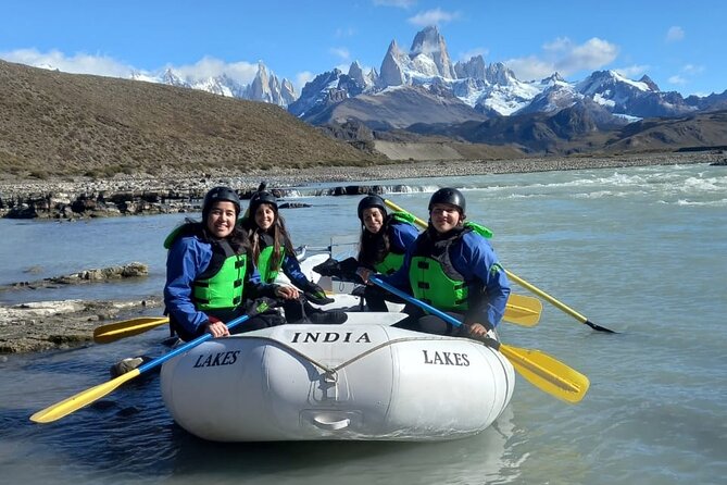 Rio de las Vueltas Rafting Experience - El Chalten - Six quiet kilometers beneath Fitz Roy