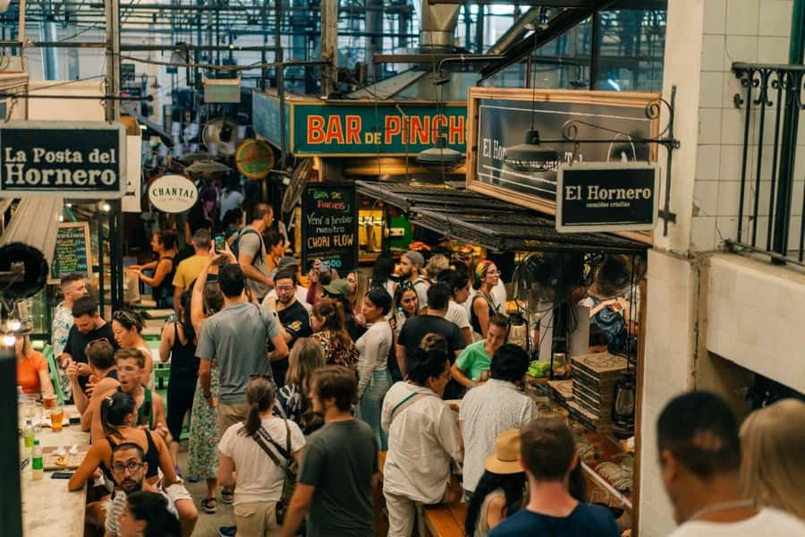 San Telmo: Historical Guided Tour with Street Food & Drinks - Why this San Telmo food walk works so well