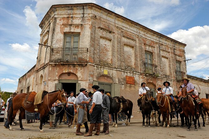 Tailor-made Day Tour to San Antonio de Areco & Estancia El Ombu - What makes this day worth your time