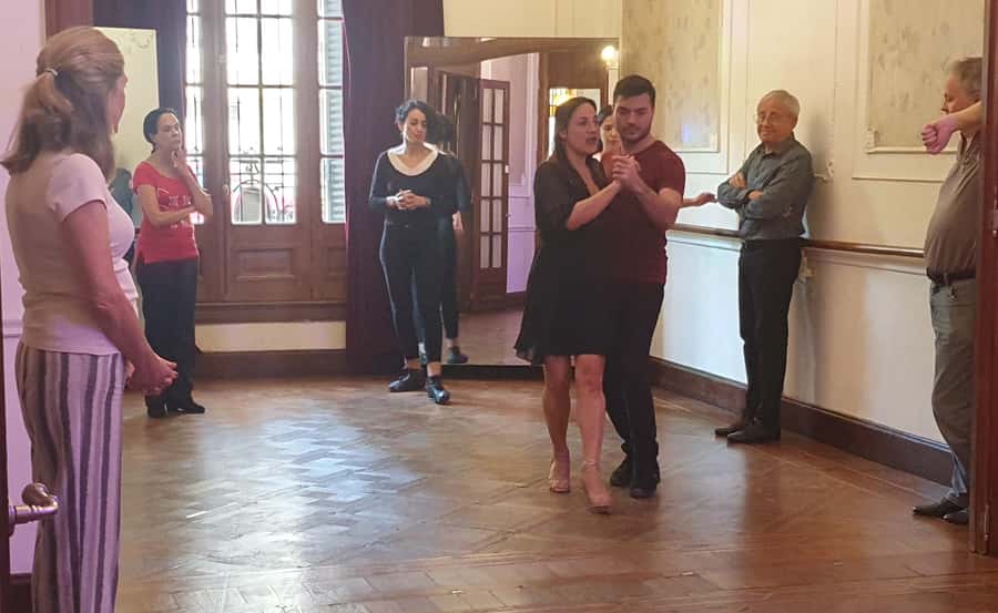 Tango Lesson in Buenos Aires with professional dancers - Who will enjoy this most