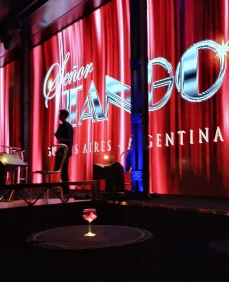 Tango Show at Señor Tango - Señor Tango gives you a full Buenos Aires evening