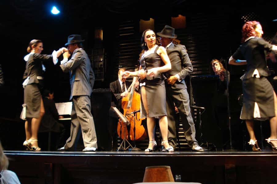 Tango show in La Ventana with optional Dinner - A San Telmo theatre with old Buenos Aires character