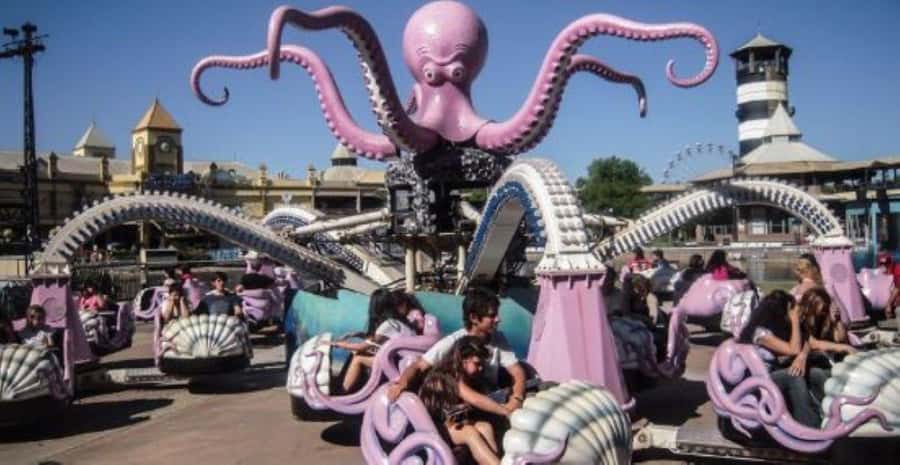 Tigre: Parque de la Costa Ticket & Transfers - Family rides, views, and the gentler side of the park