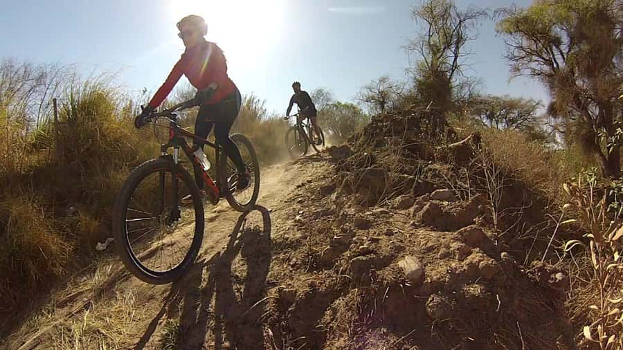 Tilcara: 2 hours cycling tour trough the rural area - Stops for hills, farms, and local stories