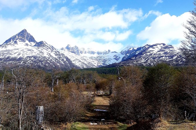 Trekking Emerald Lagoon - Who will enjoy this walk most
