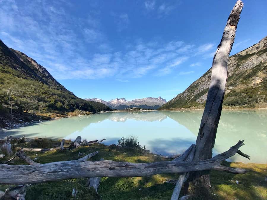 Trekking Esmeralda Lagoon - From Ushuaia to the island’s northern valleys