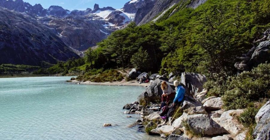 Trekking to Emerald Lagoon - What the $135 price includes