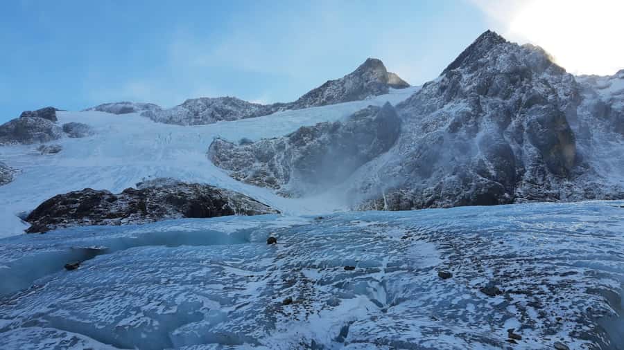 Trekking to Vinciguerra glacier and Tempanos lagoon - Key points at a glance
