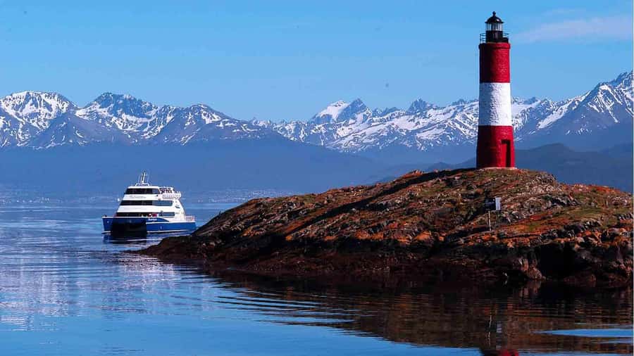 Ushuaia: Beagle Channel Penguin Colony Tour - What the $150 price really includes